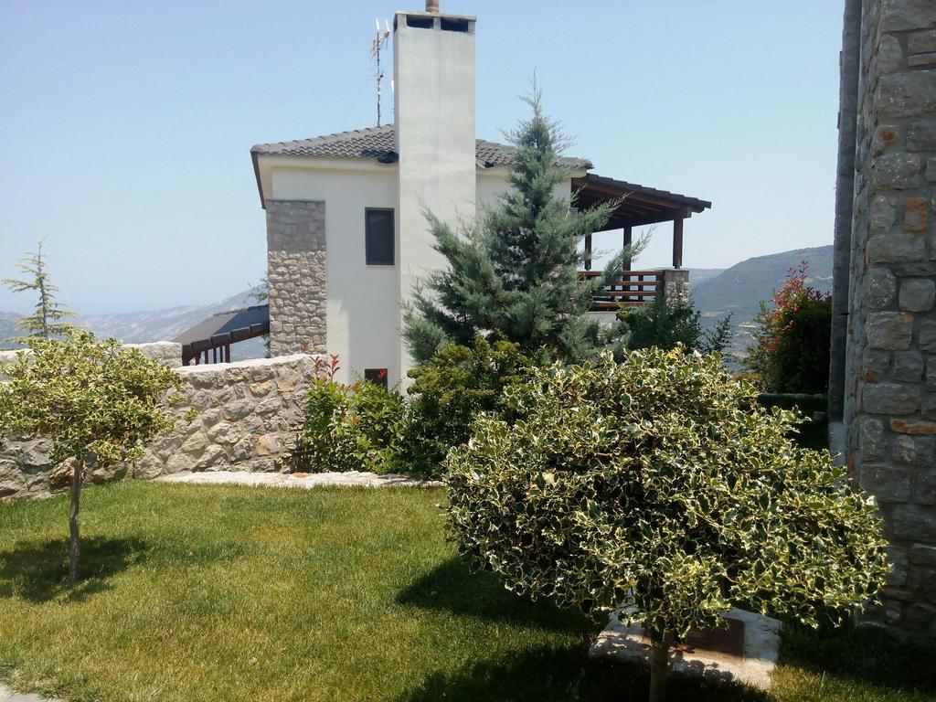 Guesthouse Diochri Kato Sinikia Trikalon Exterior foto